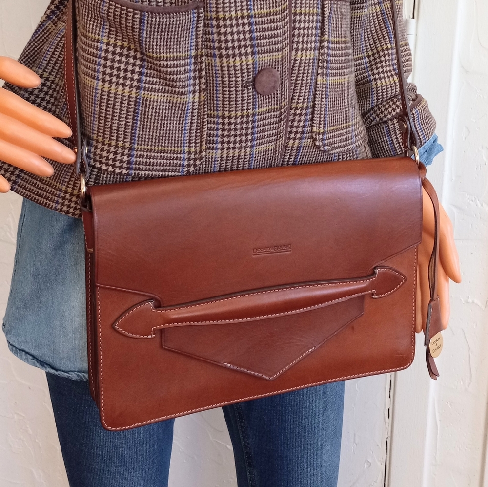 Dooney & Bourke Alto ITALIA, Large Cecelia Crossbody Bag, Saddle - Picture 5 of 16